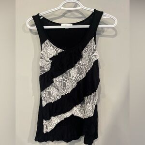 4/$20 Warehouse one size small tank